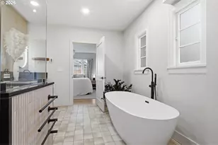 123 W 38th St, Vancouver, WA 98660 - Photo 17