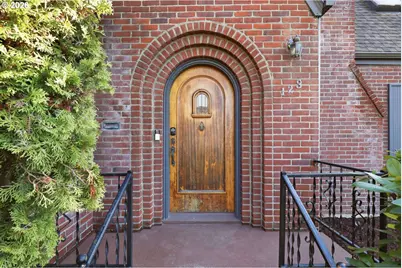 123 W 38th St, Vancouver, WA 98660 - Photo 3