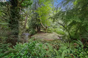 17005 Southpoint Dr, Nehalem, OR 97131 - Photo 21