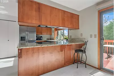 18100 SW Barcelona Way, Beaverton, OR 97007 - Photo 11