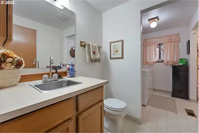 18100 SW Barcelona Way, Beaverton, OR 97007 - Photo 27