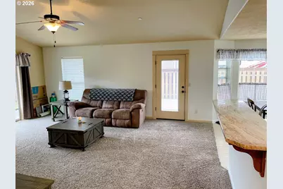 606 E Johnson St, Carlton, OR 97111 - Photo 7