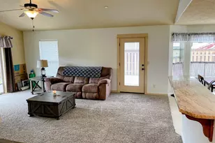 606 E Johnson St, Carlton, OR 97111 - Photo 7