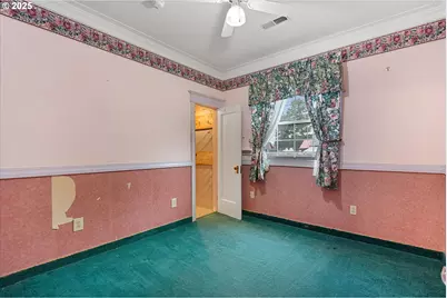 1029 Walnut St, Baker City, OR 97814 - Photo 31
