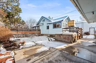 1029 Walnut St, Baker City, OR 97814 - Photo 13