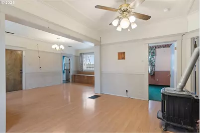 1029 Walnut St, Baker City, OR 97814 - Photo 17