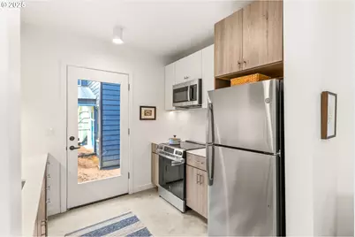 9963 SE Cottage Ln #6, Milwaukie, OR 97222 - Photo 11