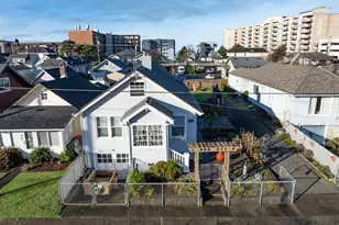 416 S Downing St, Seaside, OR 97138 - Photo 3