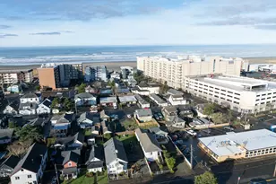 416 S Downing St, Seaside, OR 97138 - Photo 7