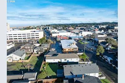 416 S Downing St, Seaside, OR 97138 - Photo 17