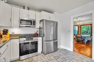 10630 SW Garden Park Pl, Portland, OR 97223 - Photo 19