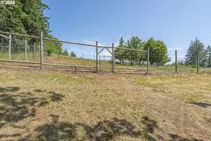 13900 NW Fir Crest Rd, McMinnville, OR 97128 - Photo 31