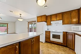 16780 SW Matador Ln, Portland, OR 97224 - Photo 11