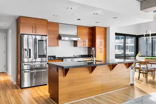 1830 NW Riverscape St, Portland, OR 97209 - Photo 3