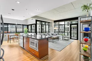 1830 NW Riverscape St, Portland, OR 97209 - Photo 5