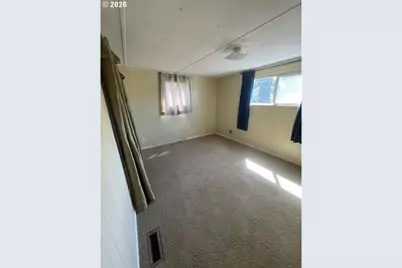 3900 Coburg Rd, Eugene, OR 97408 - Photo 9