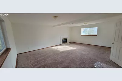 3857 SE 136th Ave, Portland, OR 97236 - Photo 25