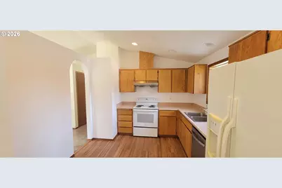 3857 SE 136th Ave, Portland, OR 97236 - Photo 15