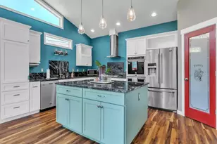 138 Carey Ct, Falls City, OR 97344 - Photo 9