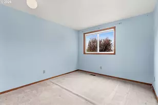 3738 SW 16th Ct, Gresham, OR 97080 - Photo 23