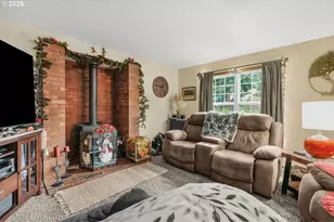 7450 SW 184th Pl, Beaverton, OR 97007 - Photo 3