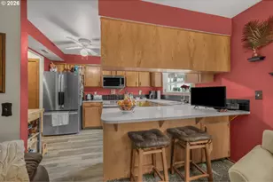 7450 SW 184th Pl, Beaverton, OR 97007 - Photo 9