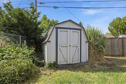 1343 Quinalt St, Springfield, OR 97477 - Photo 25