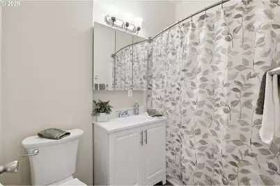 1343 Quinalt St, Springfield, OR 97477 - Photo 17