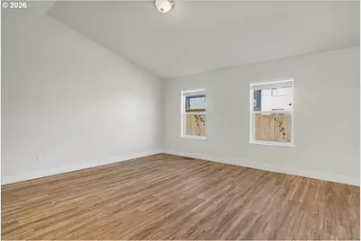 5437 Burbank St, Keizer, OR 97303 - Photo 9