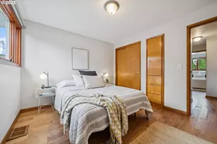 232 W Hereford St, Gladstone, OR 97027 - Photo 13