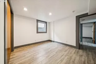 232 W Hereford St, Gladstone, OR 97027 - Photo 25