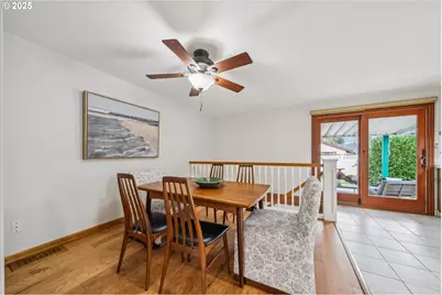 232 W Hereford St, Gladstone, OR 97027 - Photo 11