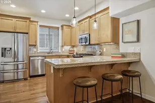 12264 SW 2nd St, Beaverton, OR 97005 - Photo 7