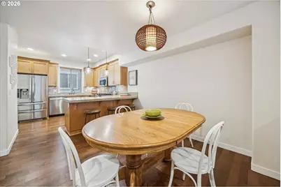 12264 SW 2nd St, Beaverton, OR 97005 - Photo 15