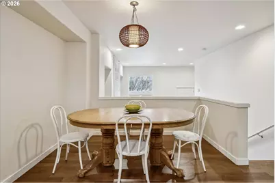 12264 SW 2nd St, Beaverton, OR 97005 - Photo 13