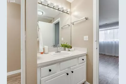 453 NW Lincoln St, Hillsboro, OR 97124 - Photo 19