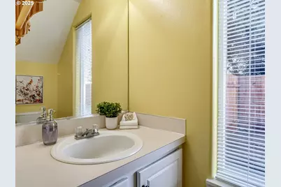 453 NW Lincoln St, Hillsboro, OR 97124 - Photo 11