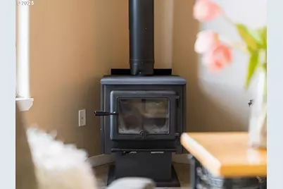 453 NW Lincoln St, Hillsboro, OR 97124 - Photo 15