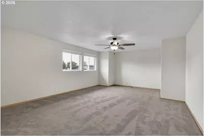 279 S 71st St, Springfield, OR 97478 - Photo 25