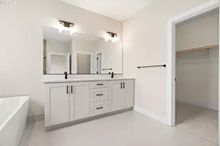 11486 NW Elise Ln, Portland, OR 97229 - Photo 15