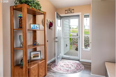576 Highland Vista Ln, Roseburg, OR 97471 - Photo 7