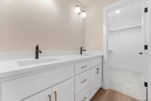 13144 Seasons Ln, Oregon City, OR 97045 - Photo 17