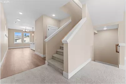 13144 Seasons Ln, Oregon City, OR 97045 - Photo 15