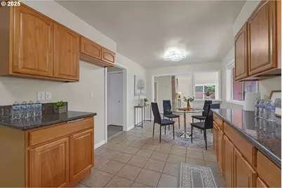 9212 SE Bush St, Portland, OR 97266 - Photo 11