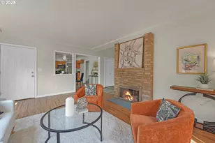 9212 SE Bush St, Portland, OR 97266 - Photo 9