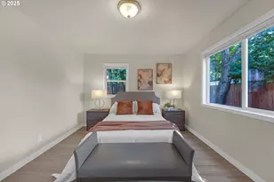 9212 SE Bush St, Portland, OR 97266 - Photo 15