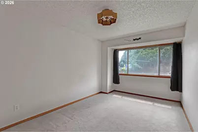 6929 NE 15th Ave, Portland, OR 97211 - Photo 9