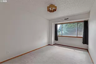 6929 NE 15th Ave, Portland, OR 97211 - Photo 9
