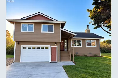 1182 Jackson Ave, Bandon, OR 97411 - Photo 1