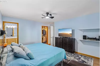 19010 SE 18th St, Vancouver, WA 98683 - Photo 15